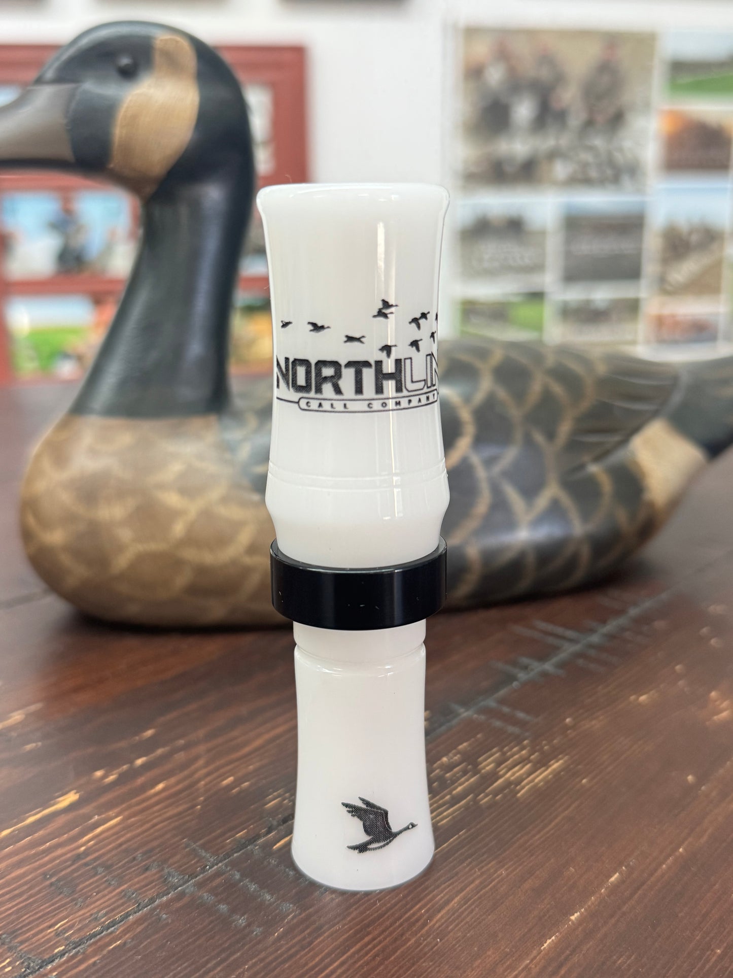 SOUTHBOUND CALL "WHITE BLACK BANDED"